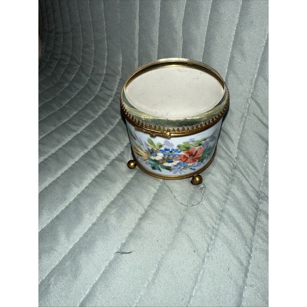 Antique 19th Century‎ French Hand Painted Porcelain Trinket Box Brass Feet / lid